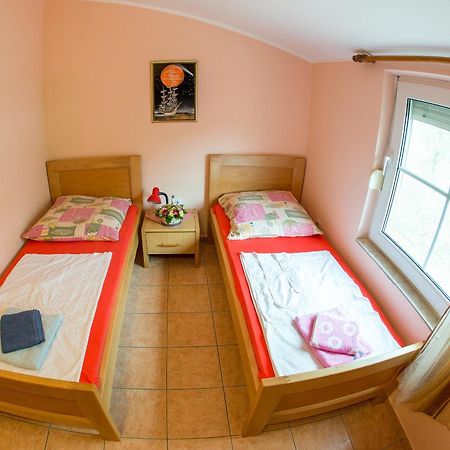 Guest House Almond Bečići Dış mekan fotoğraf