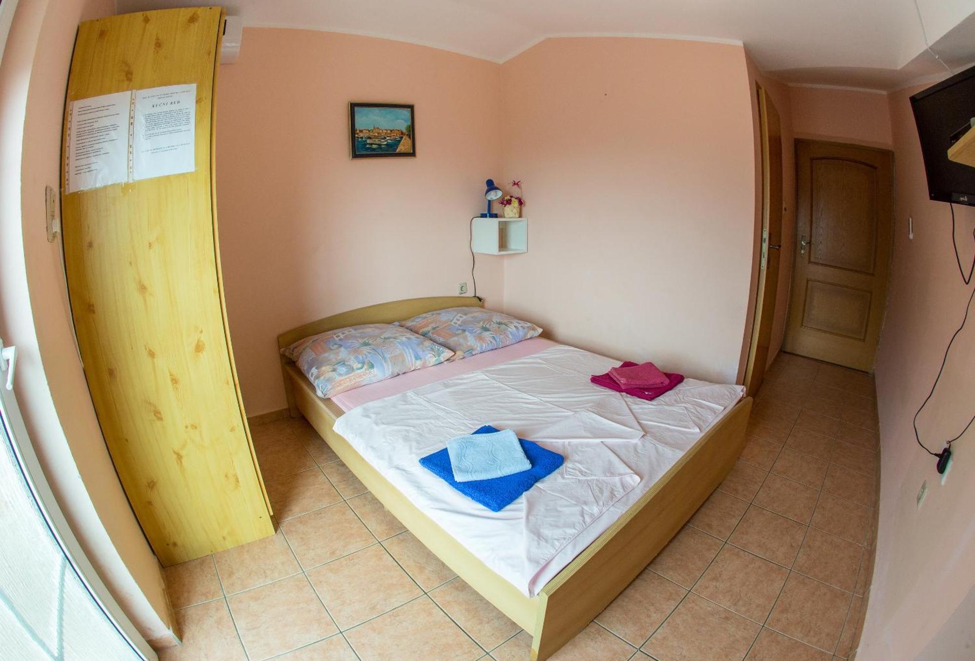 Guest House Almond Bečići Dış mekan fotoğraf