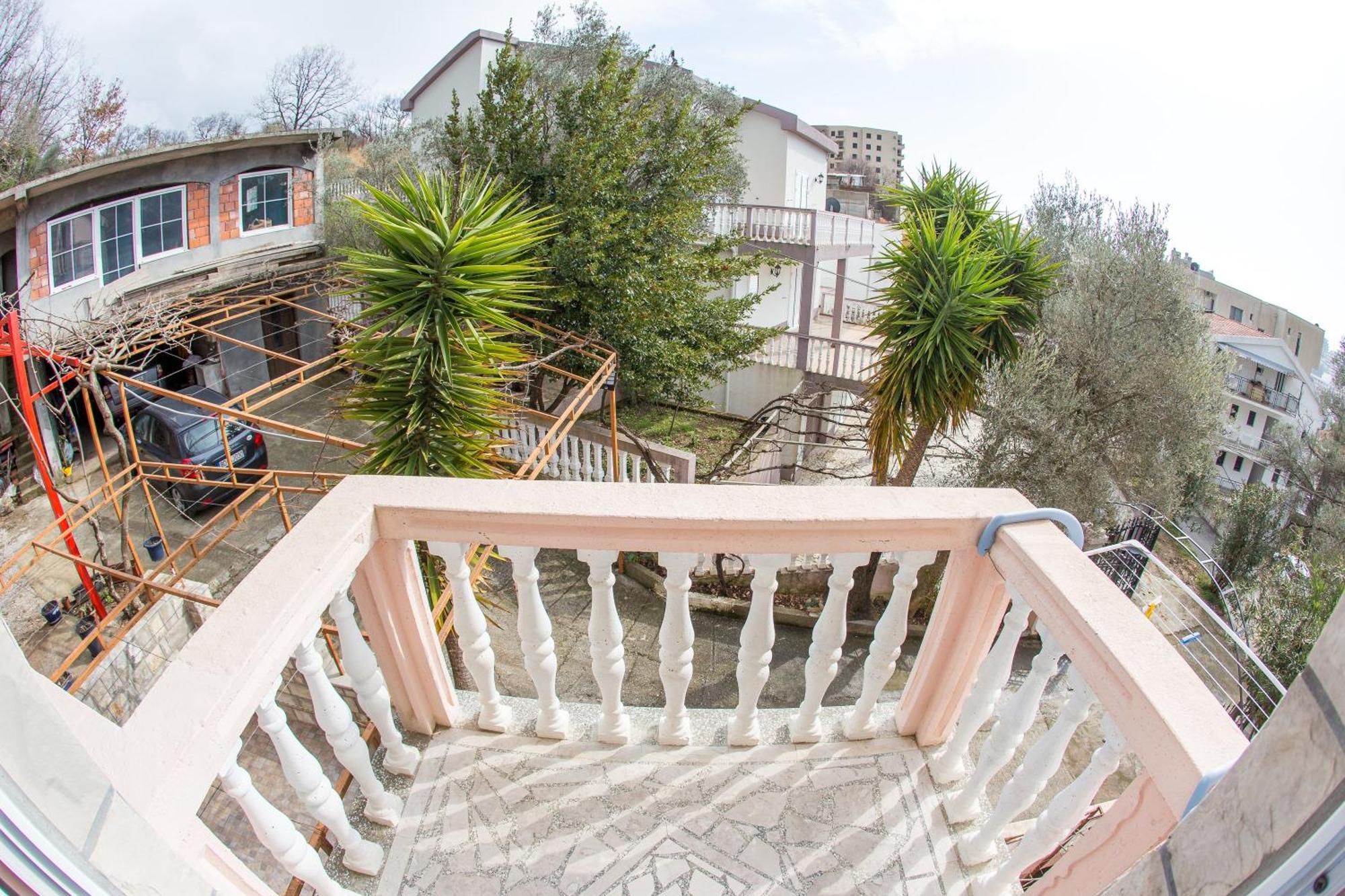 Guest House Almond Bečići Dış mekan fotoğraf